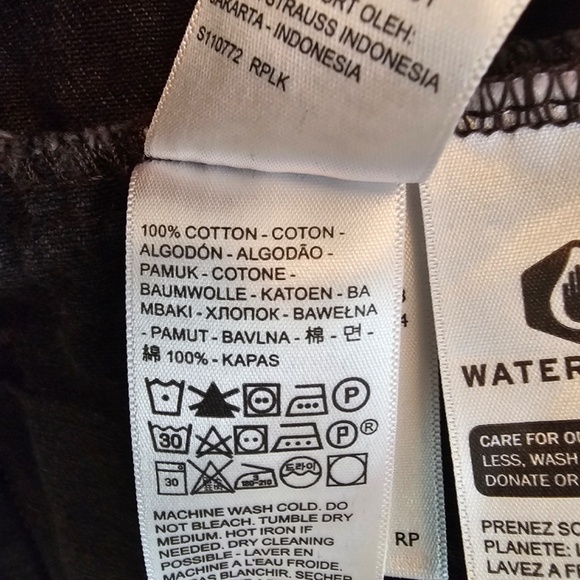 Levi's Black Fit Trucker Jean Jacket in Black Size S - Picture 5 of 5